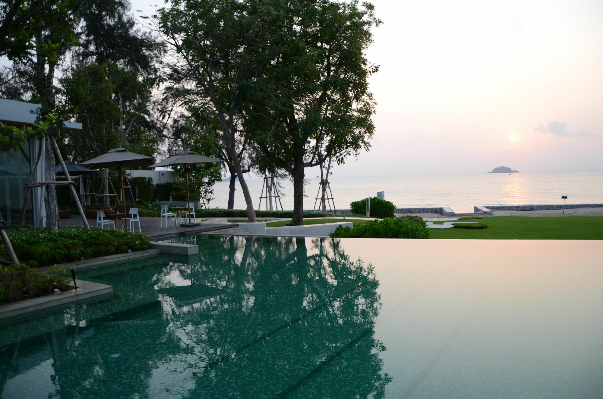 Huahin Luxury Beachfront Condo By Ml Zewnętrze zdjęcie