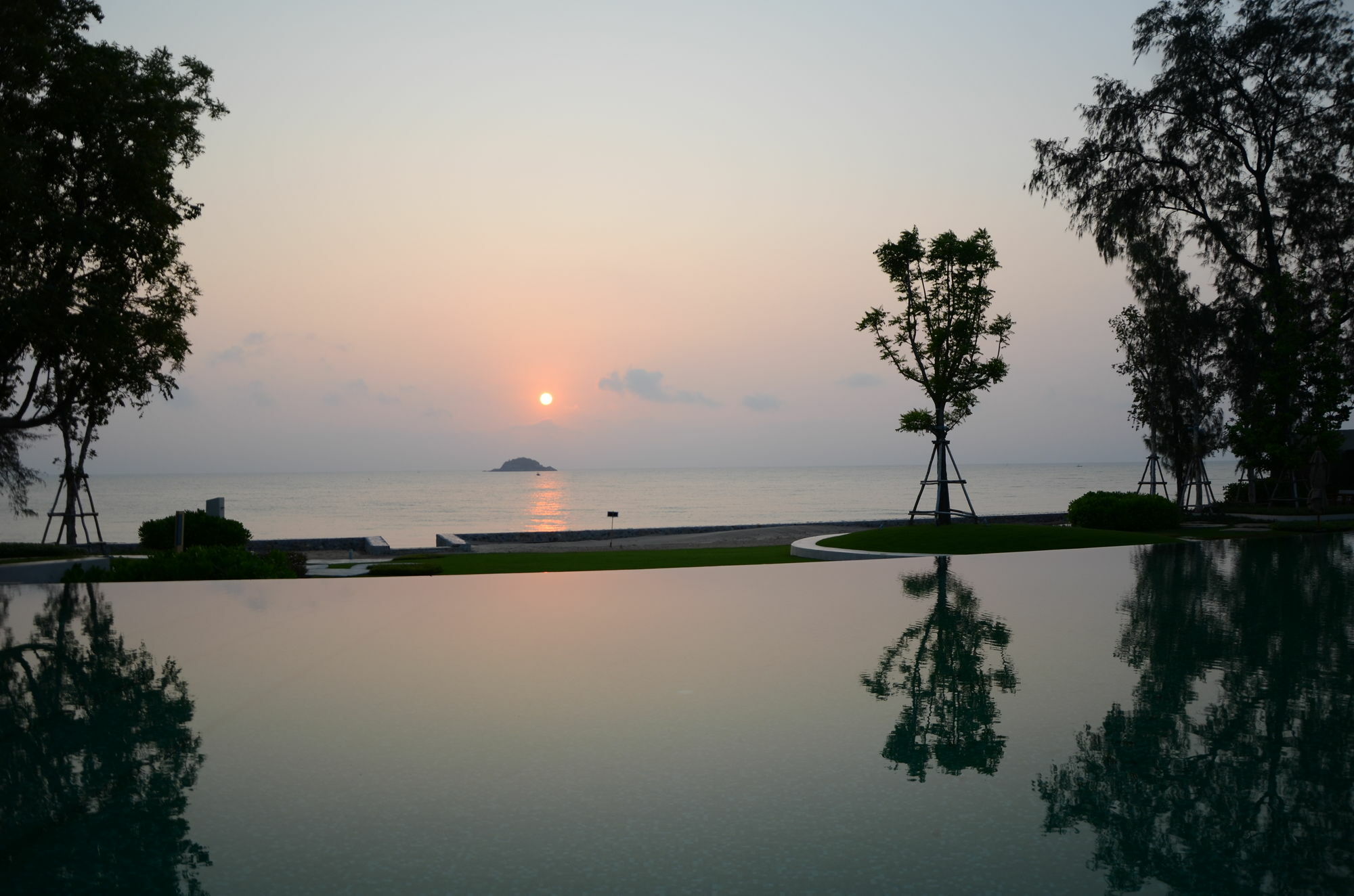Huahin Luxury Beachfront Condo By Ml Zewnętrze zdjęcie